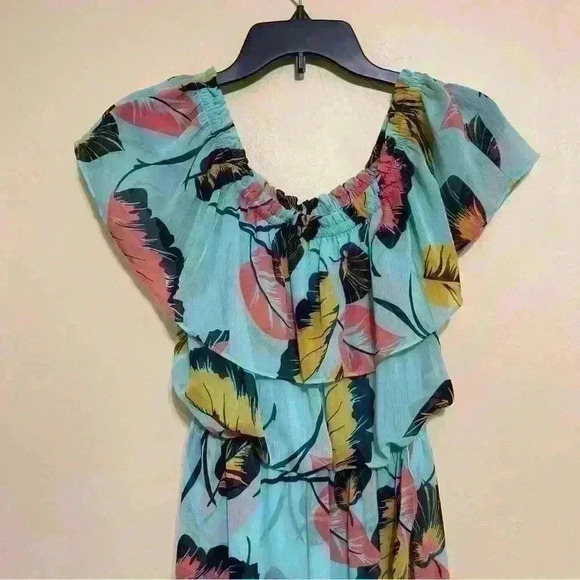 EXPRESS Mint Green Leaf Print Ruffle Off the Shoulder Hi Lo Maxi Dress Size XS - Picture 4 of 10